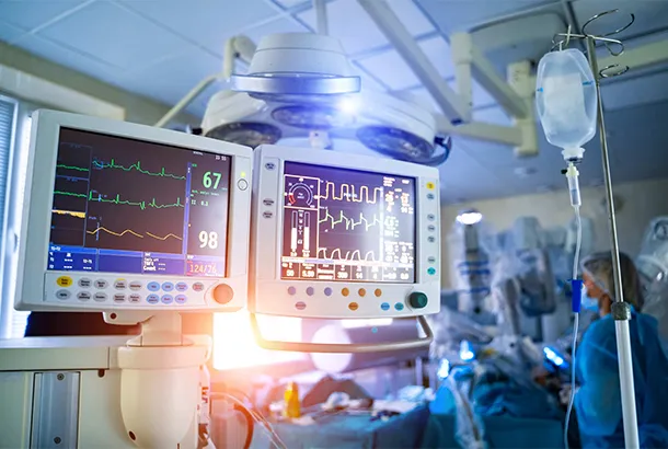 Patient monitors in an operating room